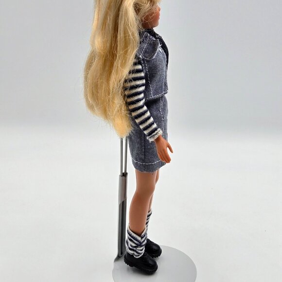 Skipper Denim Dress Outfit Vest Leg Warmers Shoes Barbie Doll Mattel 14381 14385 - Picture 7 of 14